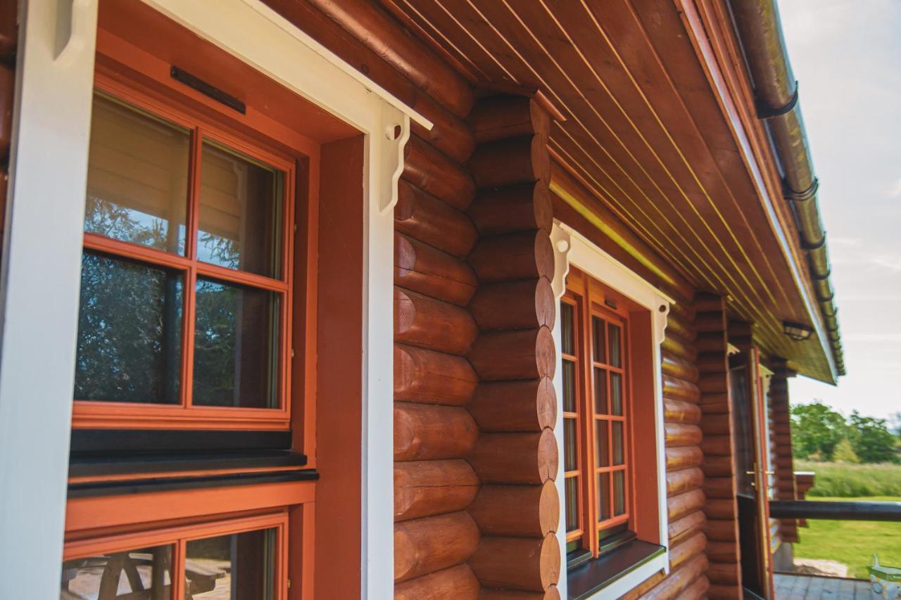 Tomatin - Luxury Two Bedroom Log Cabin With Hot Tub Berwick Upon Tweed Exterior foto